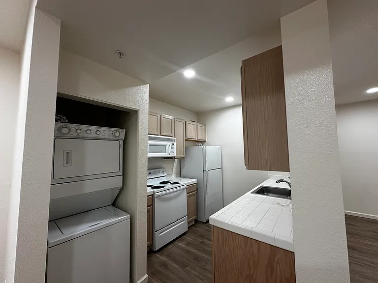 2255 Showers Dr — Photo 10