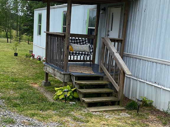 5th image of 1726 County Road 803