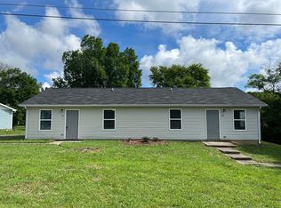 190 Cedar Grove Rd #B, Shelbyville, TN 37160