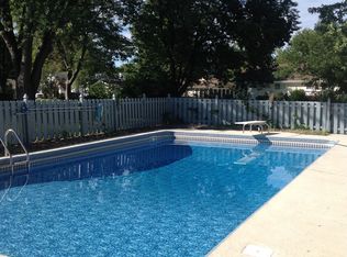 2 Guyenne Dr, Lake Saint Louis, MO 63367