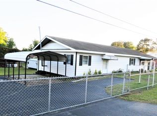 2091 W 10th St, Roanoke Rapids, NC 27870