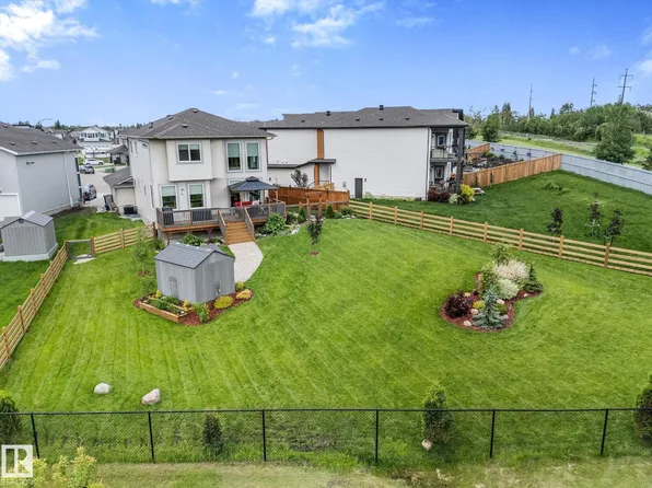283 Silverstone Cres, Stony Plain, AB T7Z 0E8