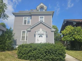 978 N Main St APT 2, Rockford, IL 61103