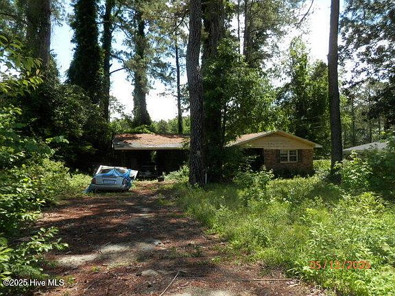2nd image of 1106 Mary Lane