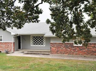 1402 S Duquesne Rd, Joplin, MO 64801