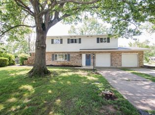 996 Sutton Rd, Anderson Twp, OH 45230