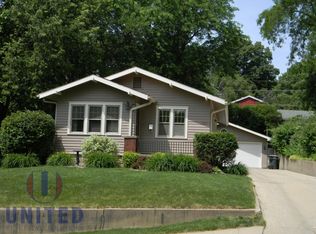 2011 Helmer St, Sioux City, IA 51103