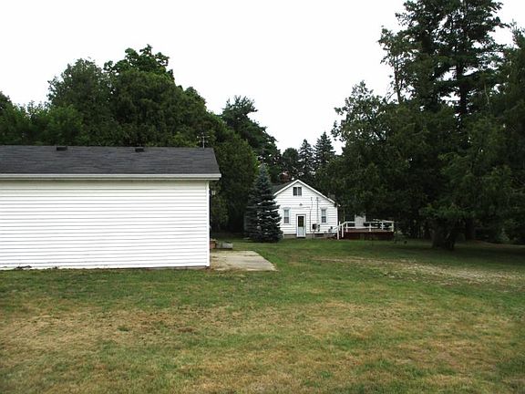 4th image of 2835 Marlette Rd