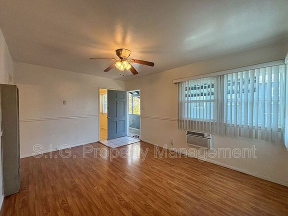 3rd image of 627 1/2 W Glenoaks Blvd