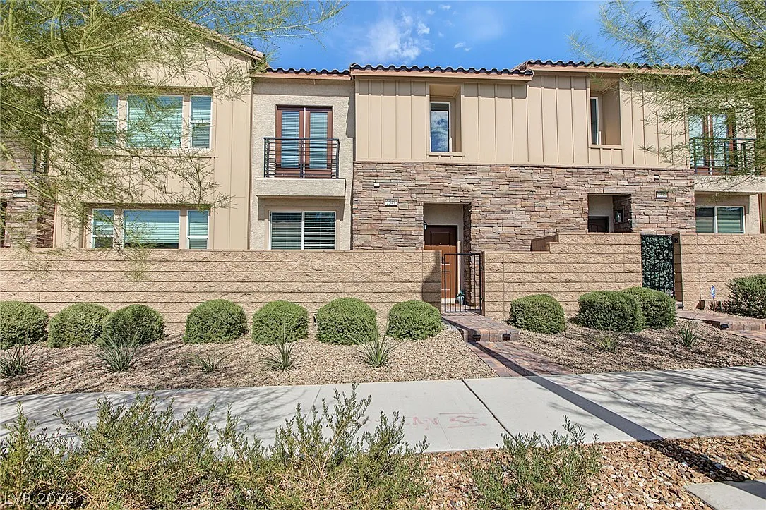 2 bed, 2.5 bath, 1890 sqft, $3,000 — Photo 2