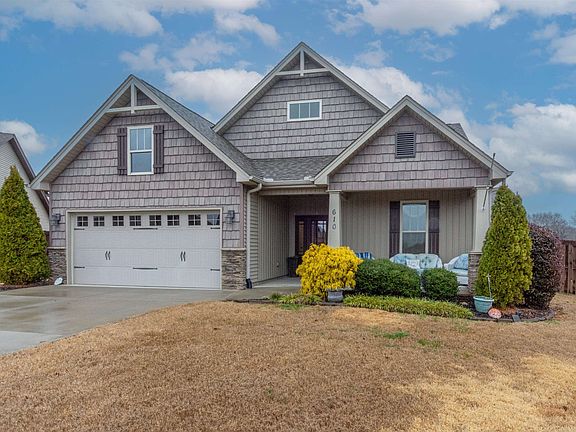 2nd image of 610 Ladowick Ct