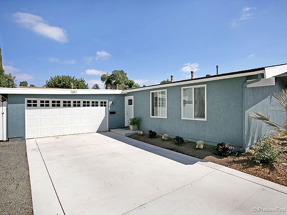 3rd image of 7017 Ballinger Ave