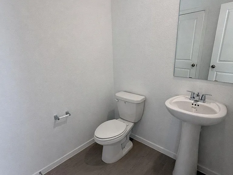 2211 Salinas Dr — Photo 5