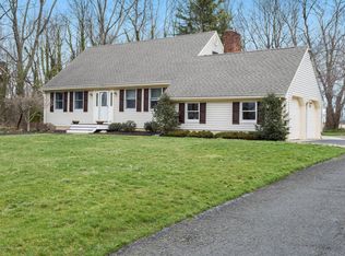 32 Bradford Rd, East Windsor, NJ 08520