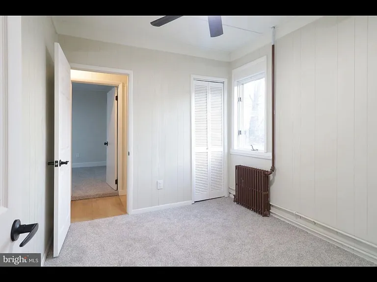 737 1/2 N Allegheny St — Photo 10