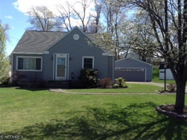 1st image of 205 Elmwood Dr