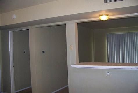 1st image of 4300 Fairview Ave APT B