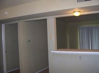 4300 Fairview Ave APT B, Saint Louis, MO 63116