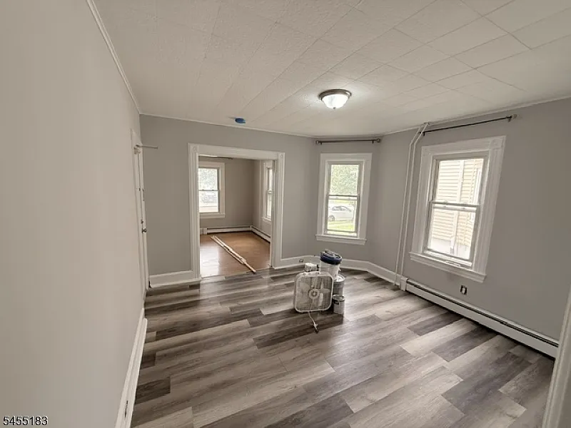 1 bed, 1.0 bath, $1,650 — Photo 1