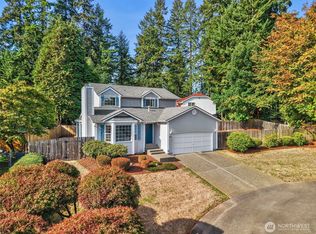 8157 Cottage Pl NE, Bremerton, WA 98311