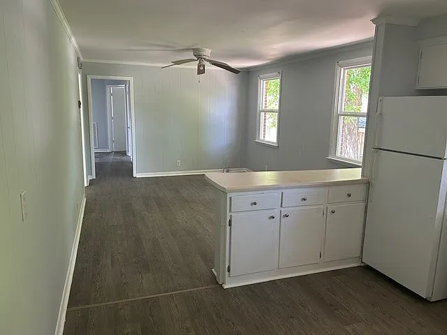 229 Yorktown Rd — Photo 7