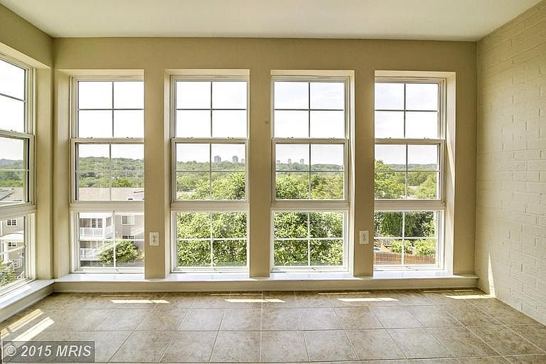 Sun room off Living Room