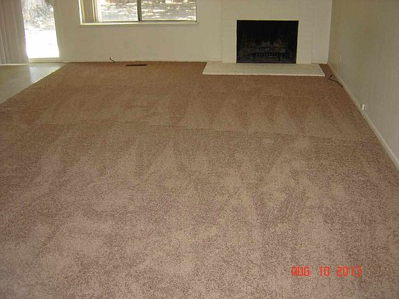 5th image of 772 Glen Molly Dr