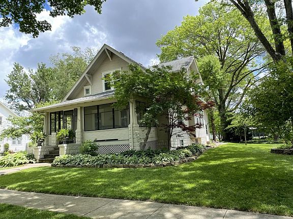 3rd image of 110 Alice St