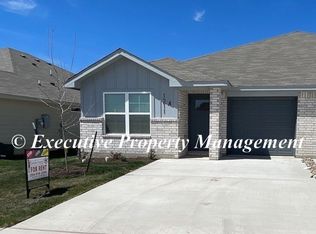 1211 Lexington Dr, Copperas Cove, TX 76522