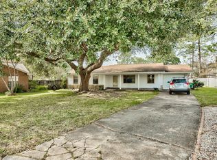1010 Coral Dr, Niceville, FL 32578