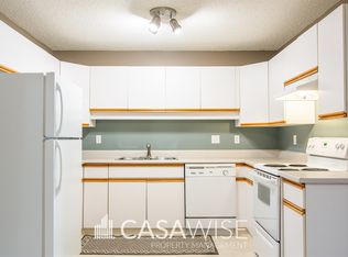 8903 106a Ave NW #208, Edmonton, AB T5H 3Y7