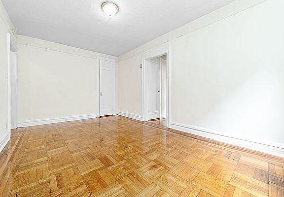 2nd image of 624 W 176th St APT 23