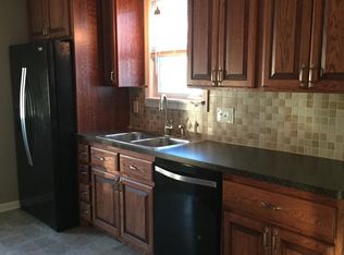 1257 Lander Rd, Mayfield Heights, OH 44124