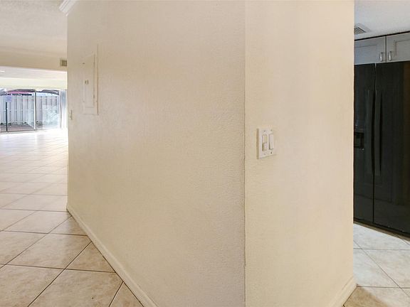 4th image of 1186 NW 123rd Court #109