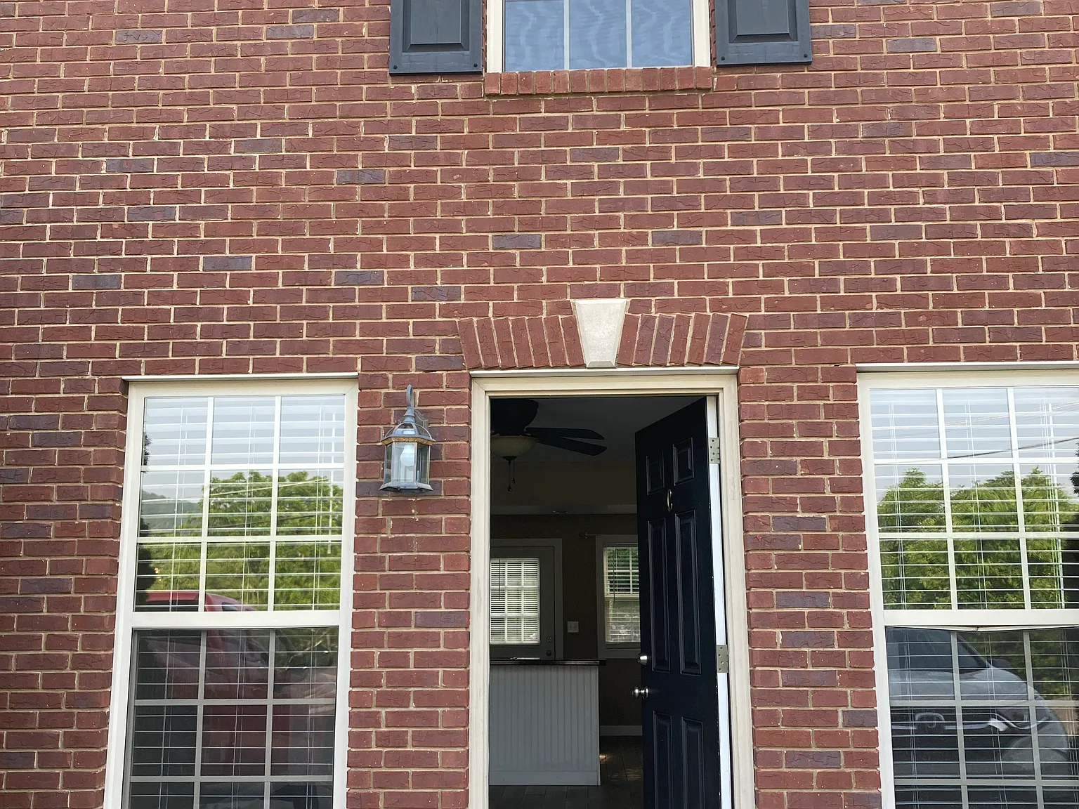 Perkins Ln, Jacksboro — Photo 3