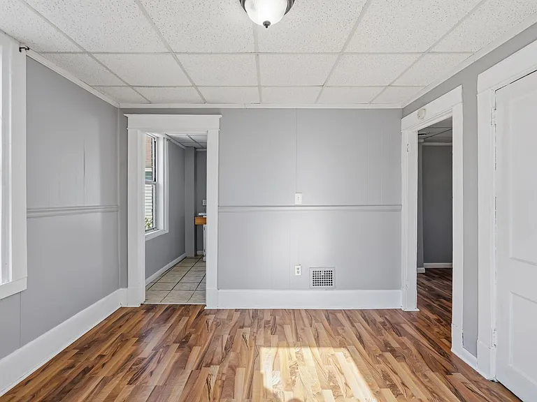 921 15th Street — Photo 13