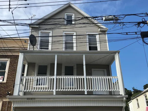 46 Gordon St, Staten Island, NY 10304