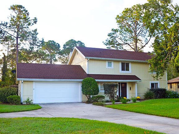 2nd image of 12866 Firethorn Ln
