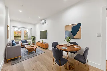 25-14 Newtown Avenue, #2FF