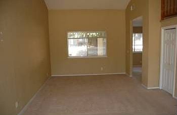 4th image of 8208 Silverside Dr