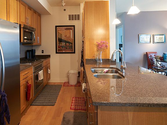 4th image of 505 N McClurg Ct APT 1504