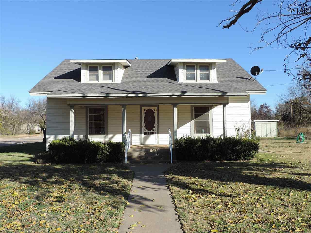 340 N 7th Ave, Munday, TX 76371 MLS 174158 Zillow