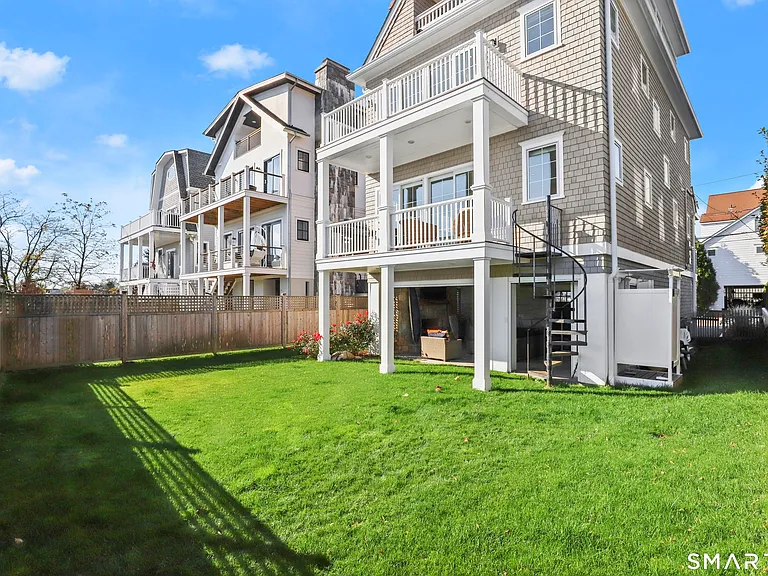 75 Craig Ct — Photo 32