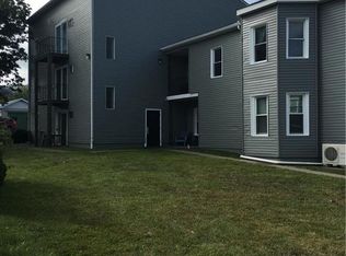 526 Broad St APT 2, Emmaus, PA 18049