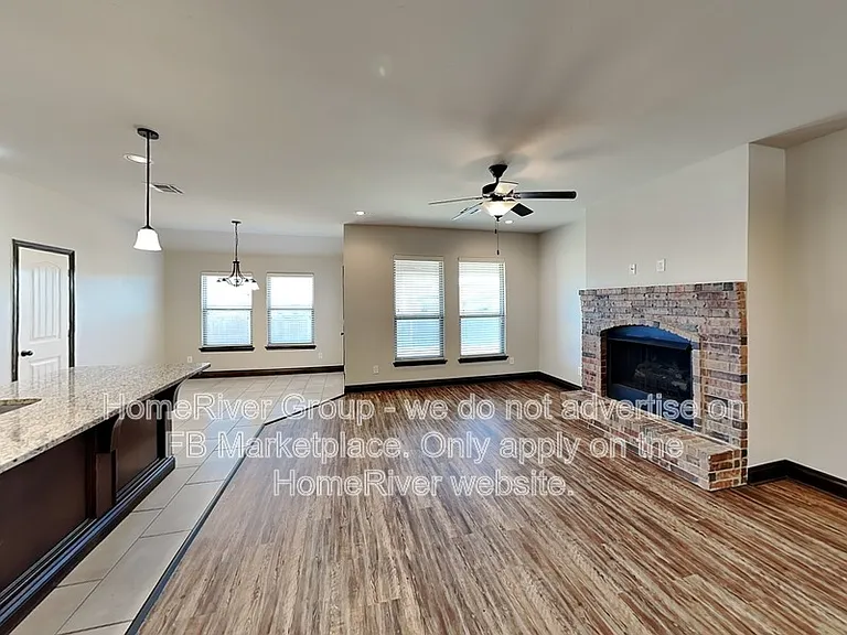 9004 Arman Dr — Photo 2
