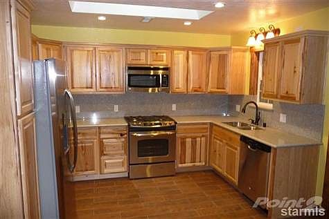 3rd image of 2612 Rose Ave