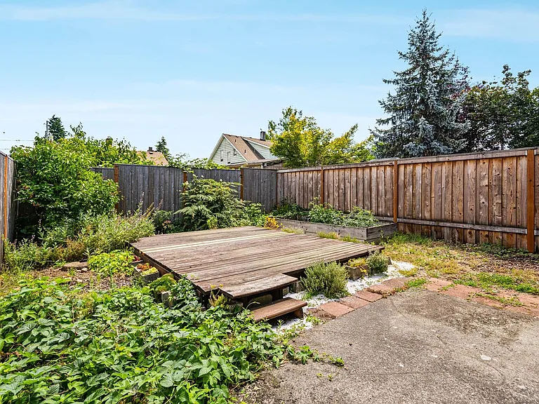 3328 NE 74th Ave — Photo 34