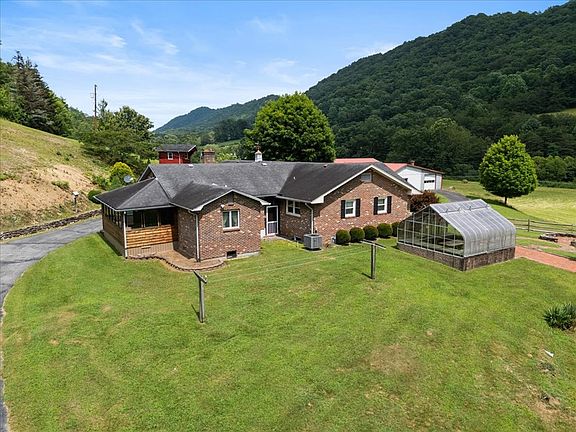 17th image of this home