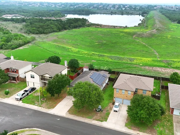 132 Mansfield Lake Trl, Kyle, TX 78640