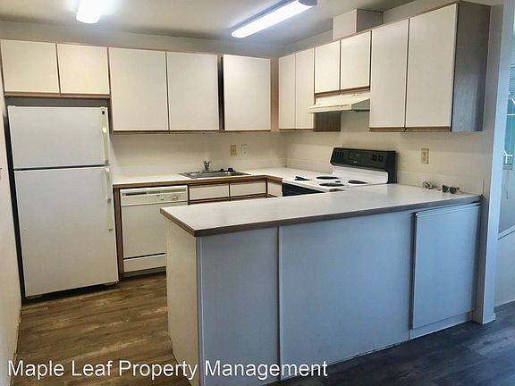 5th image of 9202 Densmore Ave N #9202